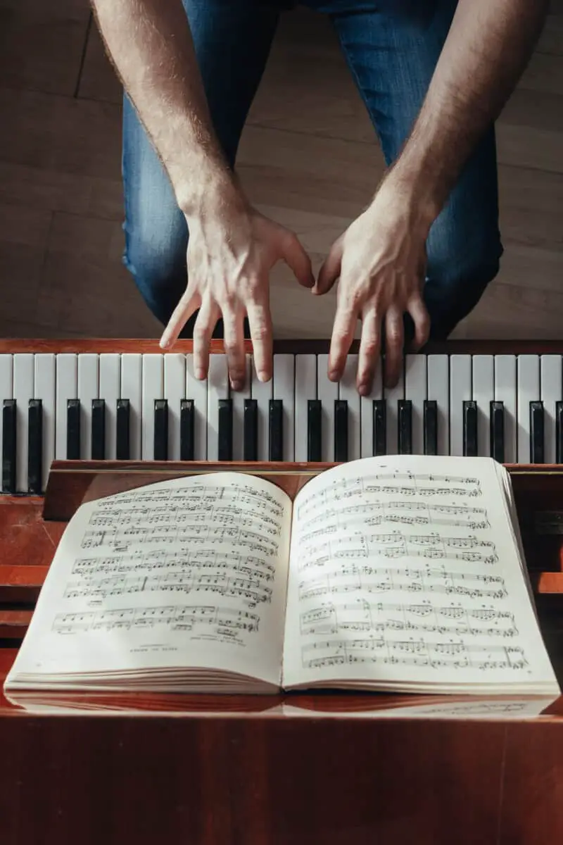 เทคนิคการจำและไล่สเกล minor key (เปียโน)